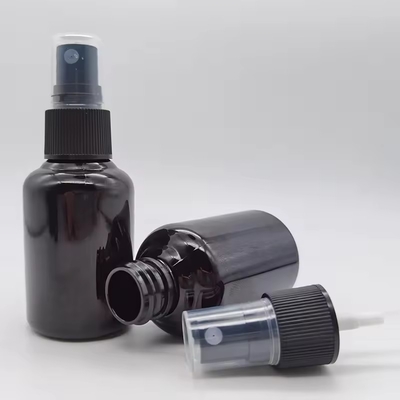 50 ml PET Glossy Black Plastic Cosmetic Spray Flasje Met Zwarte Fijne Spraykop