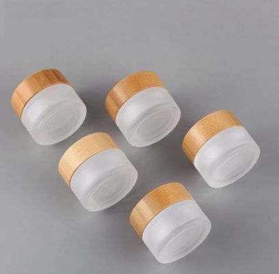 50g plastic Kleine Kosmetische Steekproefcontainers 46mm 120g-Bamboedeksel